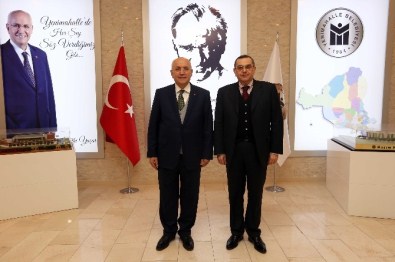 Azerbaycan'ın Ankara Büyükelçisi Bağırov'dan Yenimahalle Belediyesi'ne Ziyaret