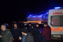 Denize Uçan Araçtaki 5 Kişiyi Vatandaşlar Kurtardı