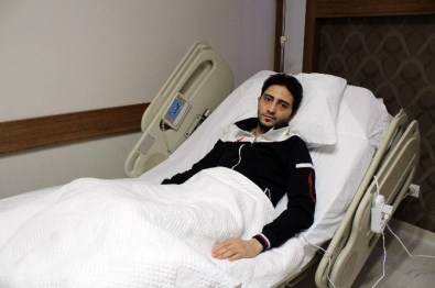 (Özel) Orta Doğu'nun Tatlıses'i Şifayı Türkiye'de Buldu