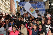 KAR SÜRPRİZİ - Taşıma Karla Eğlendiler