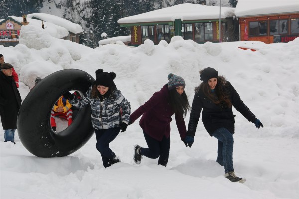 Kardan Adam Şenliği'nde 22 kişi yaralandı