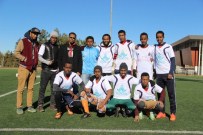 Afrika'dan Gelen Kardeşlik, Gaziantep'teki Dondurucu Havada Pekişti