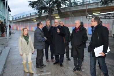 Büyükşehir Demirtaşpaşa İlkokulu'nu Yeniliyor