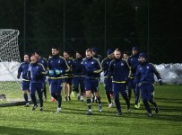 CAN BARTU - Fenerbahçe'de İkinci Yarı Hazırlıkları Başladı