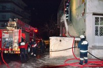 YALÇIN AKDOĞAN - İki katlı kerpiç evde yangın