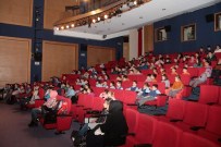 ŞEHIR TIYATROLARı - Minikler AKM'de 'Yusufçuk' Oyununu İzledi