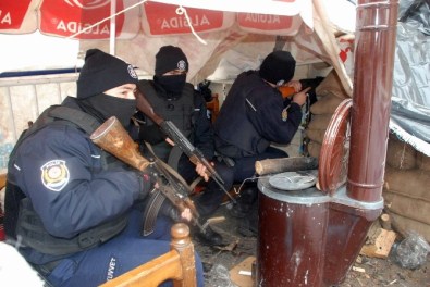 Sur'dan İkinci Acı Haber Açıklaması 1 Polis Şehit Oldu
