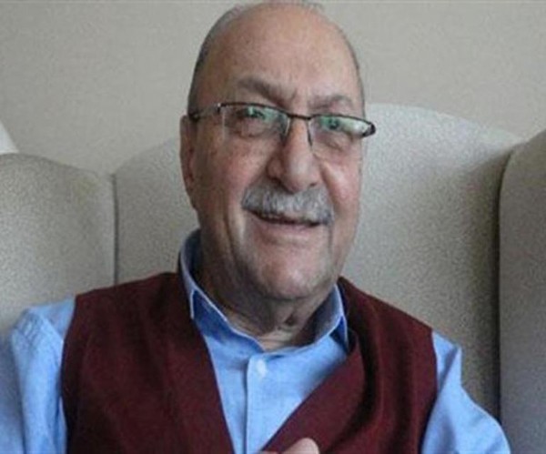 Berrak Tüzünataç dedesine gözyaşlarıyla veda etti