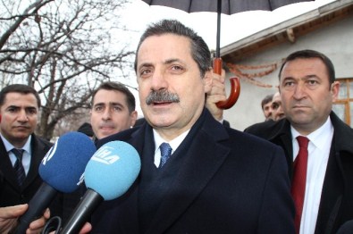 Bakan Çelik'in Acı Günü