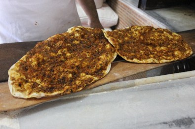'Bol Soğanlı-Az Kıymalı' Lahmacun Devri Kapandı