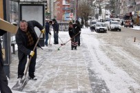 ERCAN ÇİMEN - Gümüşhane'de Kar Vatandaşa Çile Olmadı