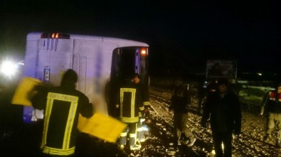 Konya'da Trafik Kazası Açıklaması 5 Ölü, 25 Yaralı