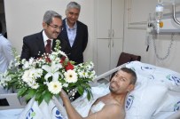 AMBULANS HELİKOPTER - Ünüvar Diyarbakır'dan Getirilen Kanser Hastasını Ziyaret Etti