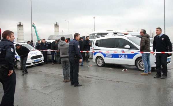 Polis kendisine silah çeken gaspçıyı vurdu