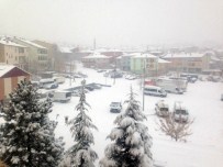 KARDAN ADAM - Adana'da Eğitime Kar Tatili