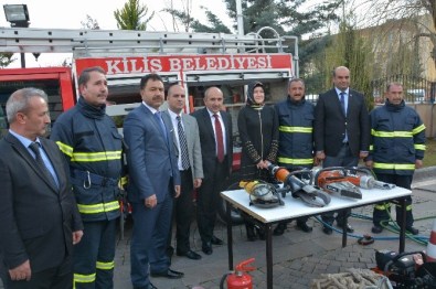 İtfaiye Müdürlüğü 986 Yangına Müdahale Etti