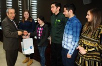 YABANCI ÖĞRENCİLER - Romanyalı Öğrenciler Rektör Battal'ı Ziyaret Etti