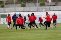 SADI TEKELIOĞLU - Trabzonspor, Adanaspor Maçının Hazırlıklarını Sürdürdü