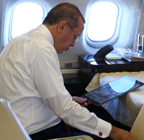 Erdoğan’ın fotoğrafındaki dikkat çeken ayrıntı