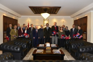 2015 Yılında Üstün Başarılara İmza Atan Personel Ödüllendirildi