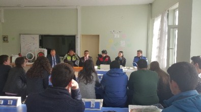 Alaplı'da 5. Kariyer Günleri Düzenlendi