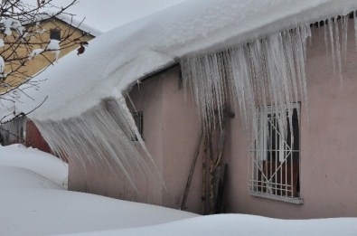 Bitlis'te 91 Köy Yolu Ulaşıma Kapalı