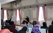 İSMET ÖZEL - Eyüp Belediyesi'nin Kadınlara Özel Kültür Evine Yoğun İlgi