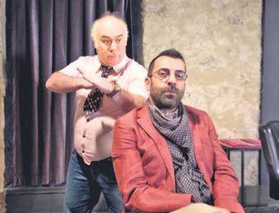 'Kredi çekecekler bu oyunu izlesin'