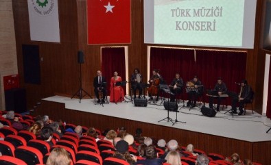 Namık Kemal Üniversitesi'nde Türk Müziği Konseri