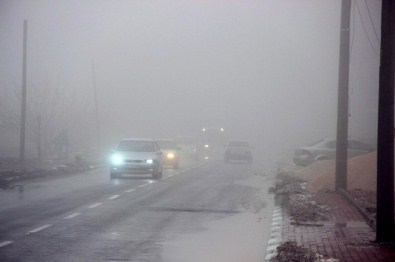 Şanlıurfa'da Sis Kara Ve Hava Ulaşımını Ulumsuz Etkiledi