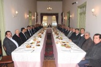ADEM MURAT YÜCEL - Alanya'nın Eski Belde Başkanları Kahvaltıda Buluştu
