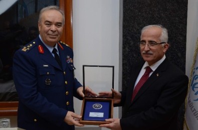 Orgeneral Ünal Açıklaması 'Eskişehir'i Evim Gibi Görüyorum'