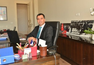 Vıaport Asıa'dan Hayvan Barınaklarına Yiyecek