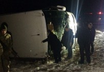 Yolcu Otobüsü Devrildi Açıklaması 16 Yaralı