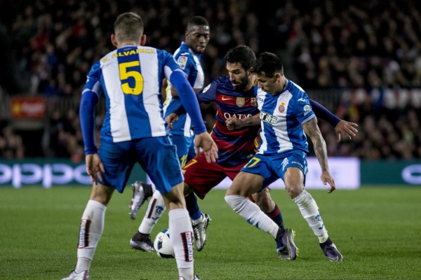 Arda Turan: Barcelona'da hayalimi yaşıyorum