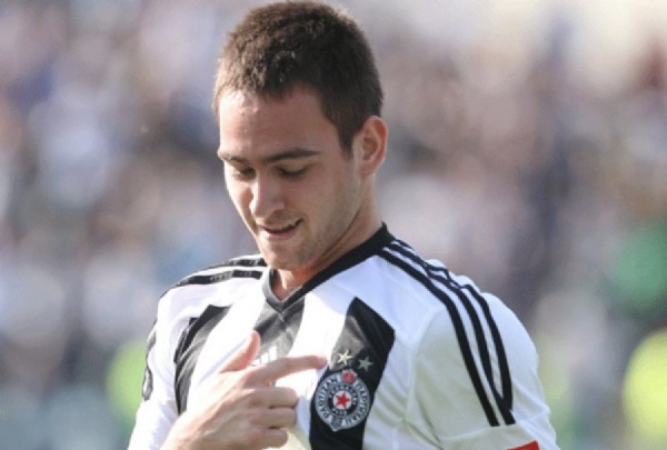 Sırp yıldızın transferinde ortalık karıştı