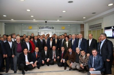 AK Parti Mersin İl Teşkilatından Başbakan Yardımcısı Elvan'a Ziyaret