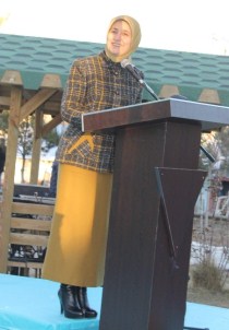 Başbakan Davutoğlu'nun Eşi Sare Davutoğlu Annesi Adına Kur'an Kursu Açtı