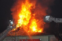 ALİŞAN - Erbaa'daki Yangın Maddi Hasarla Atlatıldı