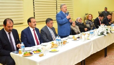 Erzincan Bayırbucak Türmenleri İçin Seferber Oldu