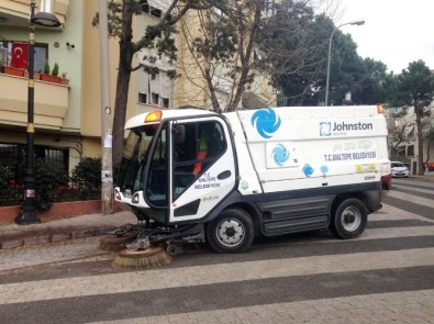 Maltepe'nin Temizliği İçin 87 Bin Kilometre Yol Süpürüldü