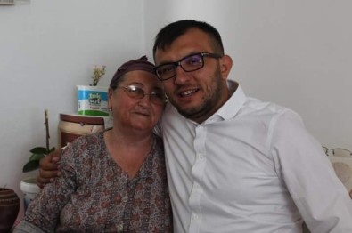 Başkan Yavaş'tan Yaşlılar Günü Kutlaması