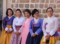 İÇ ÇAMAŞIRI - Koreli Kadınların 400 Yıl Önce 8 İç Çamaşırını Üst Üste Giydikleri Ortaya Çıktı
