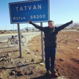 PLAYSTATION - Kütüphane Farkındalığı İçin Van Gölü Etrafını Bisikletle Turlayacak