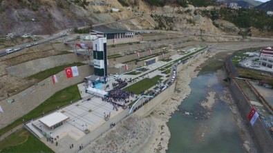 Bakan Eroğlu, Artvin'de 244 Milyon TL'lik 22 Adet Tesisin Temel Atma Ve Açılış Törenine Katıldı