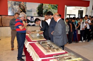 Çanakkale 1915 Gezici Müzesi Sarıgöl'e Ziyarete Açıldı