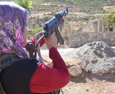 5 Çocuk Annesi Gönüllü Köy Korucusu!