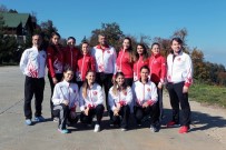 Bayan Karateciler Avusturya'da Şampiyonluk Hedefliyor