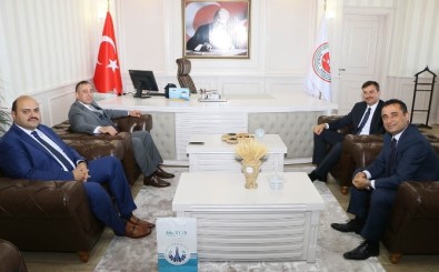 Kaymakam Öz İle Başkan Orhan'dan Bölge Adliye Ve İdare Mahkemesi'ne Ziyaret