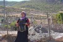 ŞEHİT YAKINI - 5 Çocuk Annesi Kadın, 9 Yıldır Gönüllü Koruculuk Yapıyor